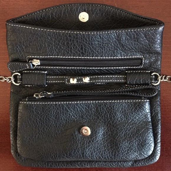Nine West Tunnel Crossbody Leather Bag - Picture 2 of 7